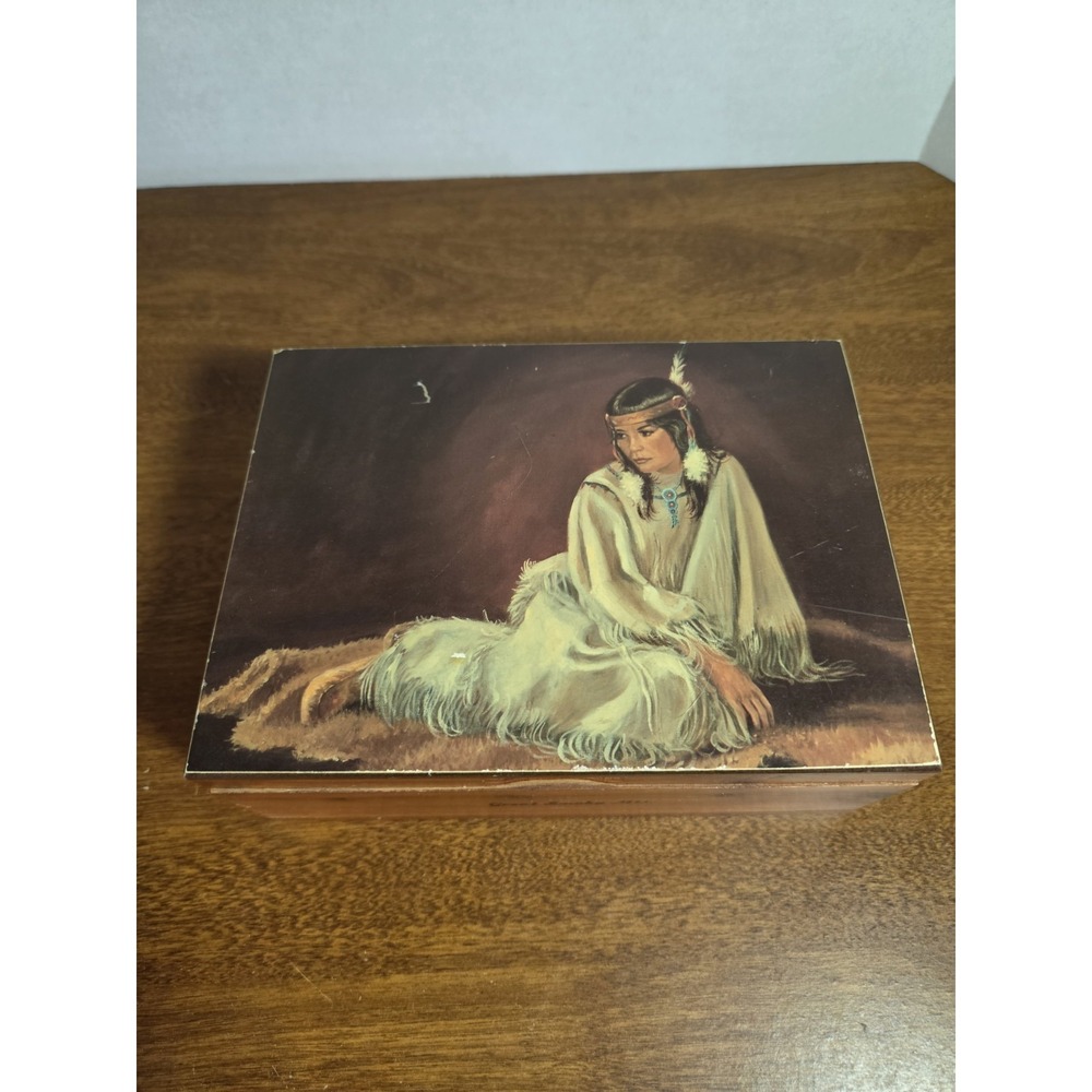 Vintage Wooden Jewelry Trinket Box Cedar Wood Keepsake Great Smoky‎ Mts